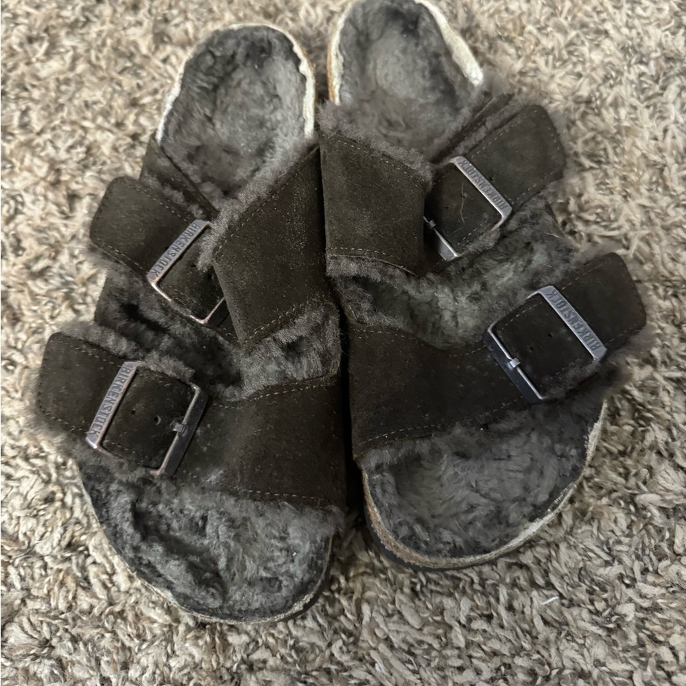 Women’s Birkenstock Arizona with Shearling Size 38